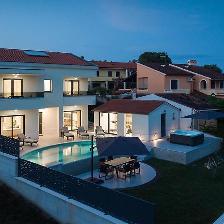 Villa Cascada Muntić 外观 照片