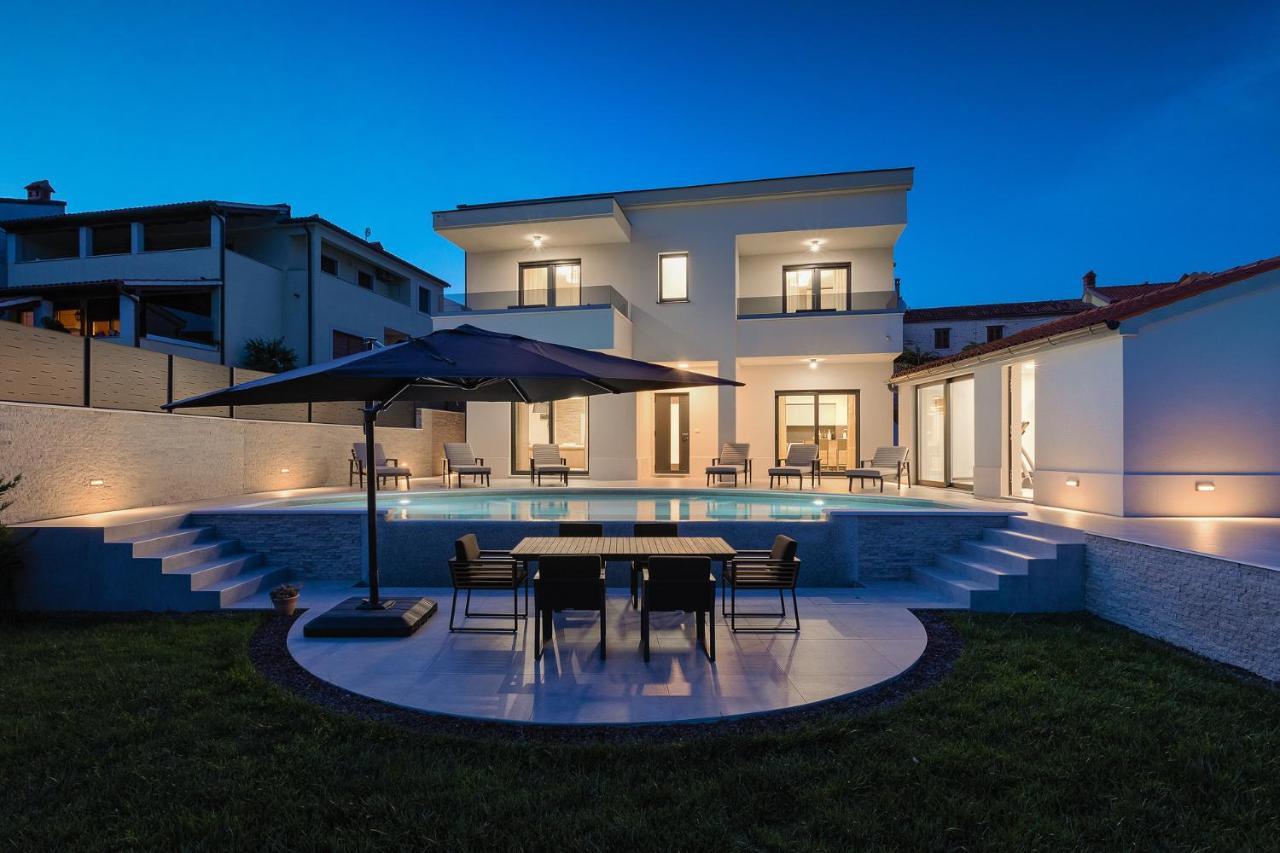 Villa Cascada Muntić 外观 照片